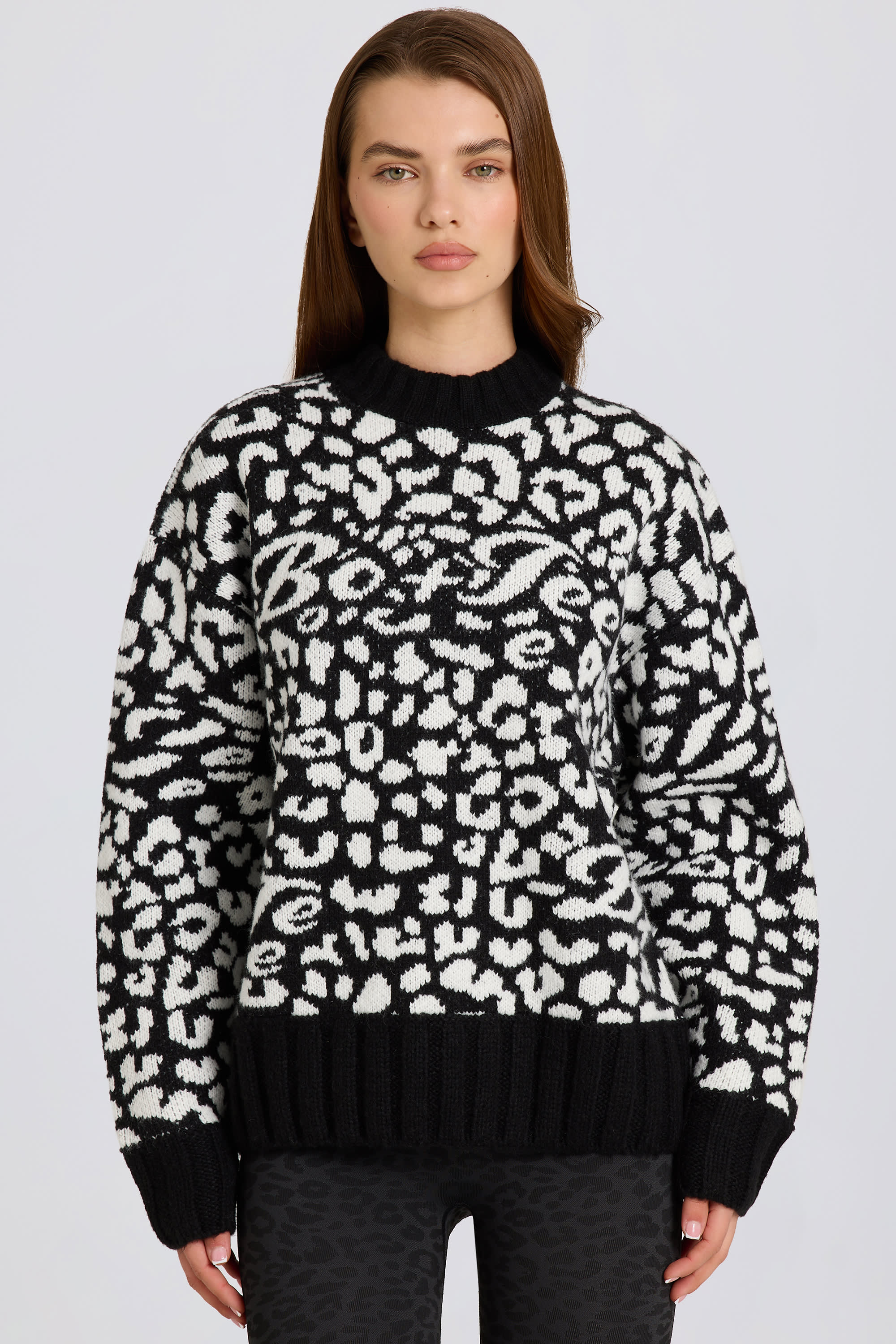Jacquard-Knit Oversized Jumper in Black - 1