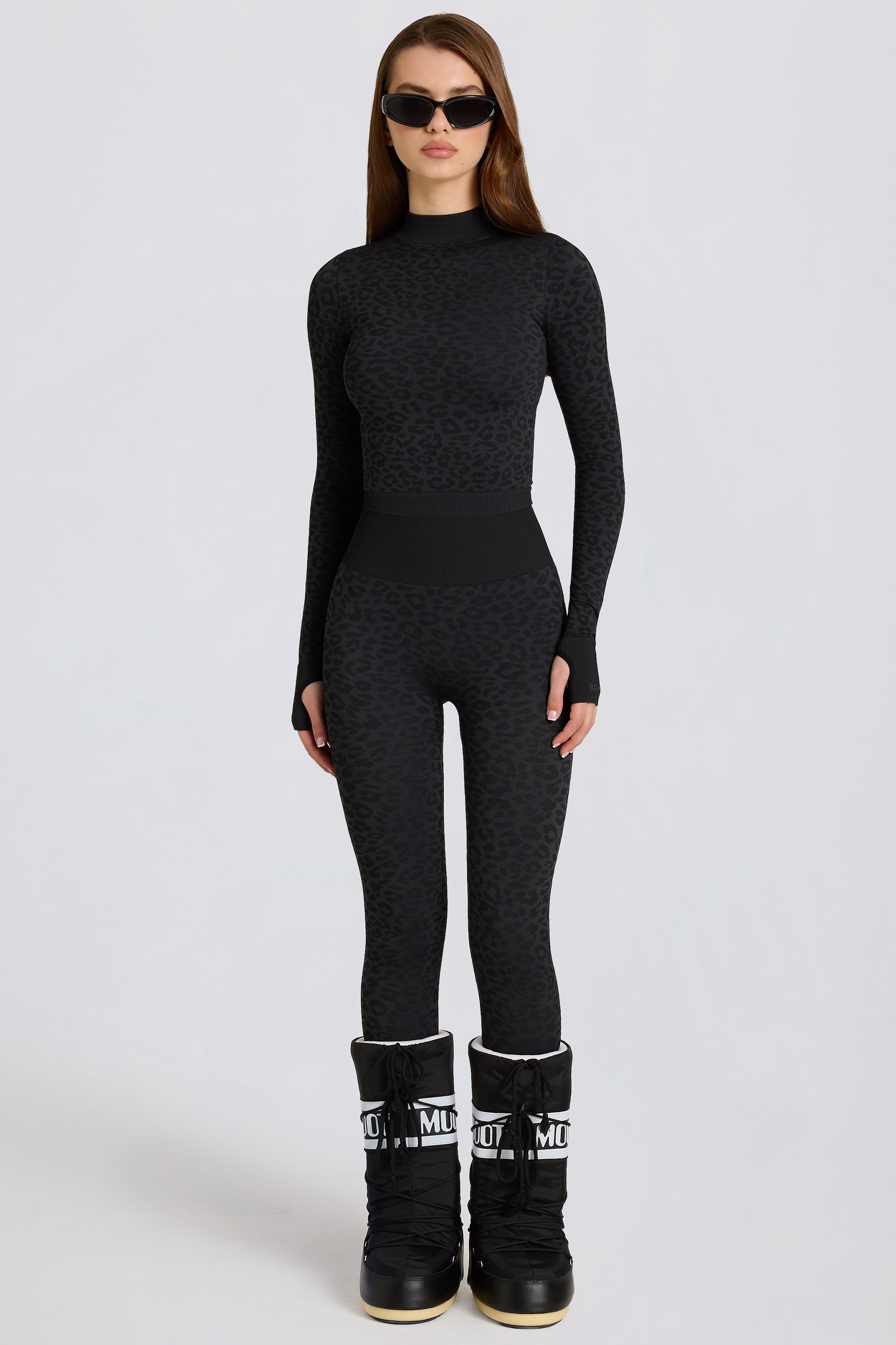 Thermal Base-Layer Leggings in Black Leopard - 1